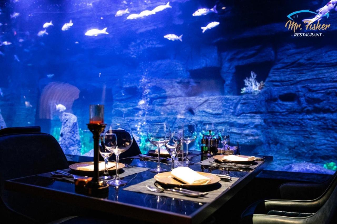 Hotel Diamond Prishtina Laplje Selo Exterior foto The Lost Chambers Aquarium