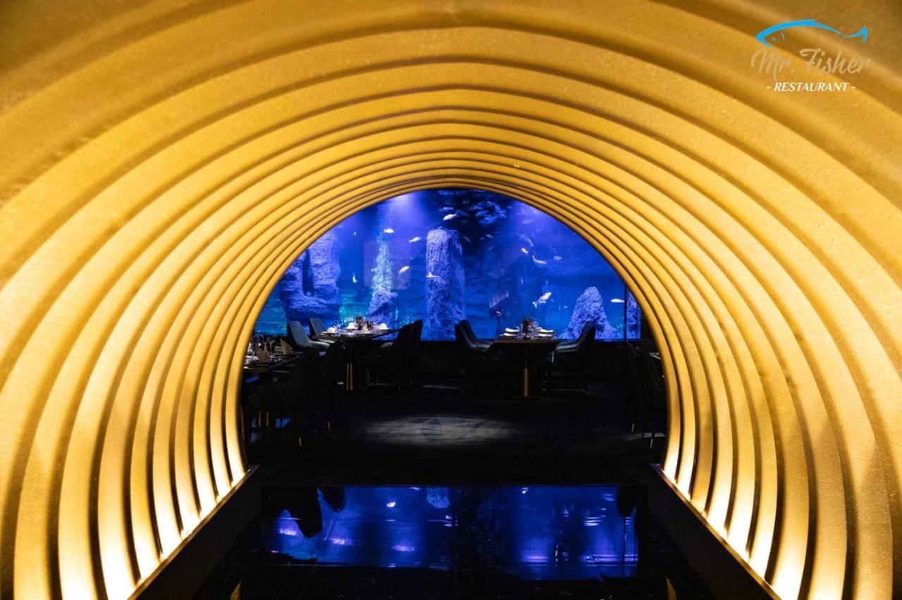 Hotel Diamond Prishtina Laplje Selo Exterior foto The tunnel