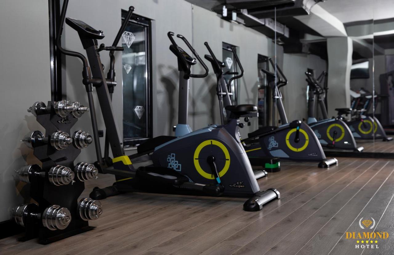 Hotel Diamond Prishtina Laplje Selo Exterior foto Elliptical cross trainer